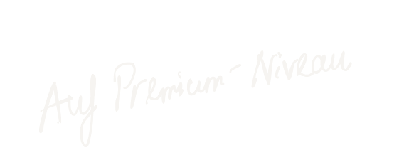 lacourage-schriftzug-branding-premium-niveau Handschriftlicher Schriftzug: "Auf Premium-Niveau"